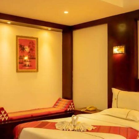 Xishuangbanna Hotel Managed By Xandria Hotel Luang Prabang Exteriör bild