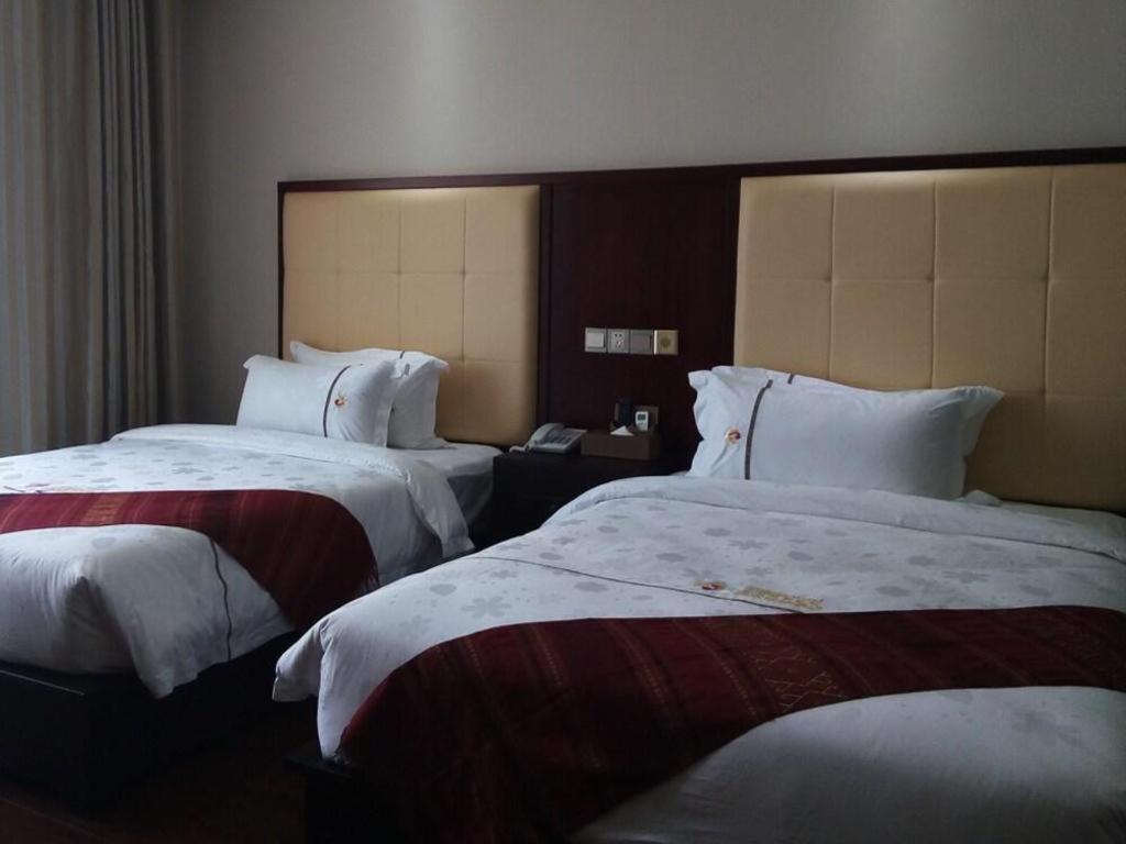 Xishuangbanna Hotel Managed By Xandria Hotel Luang Prabang Exteriör bild