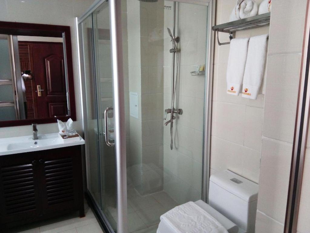 Xishuangbanna Hotel Managed By Xandria Hotel Luang Prabang Exteriör bild